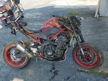  Salvage Kawasaki Zr900 F