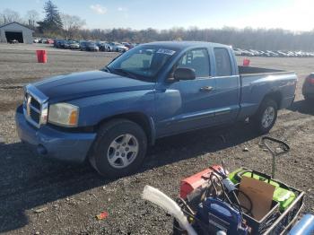  Salvage Dodge Dakota