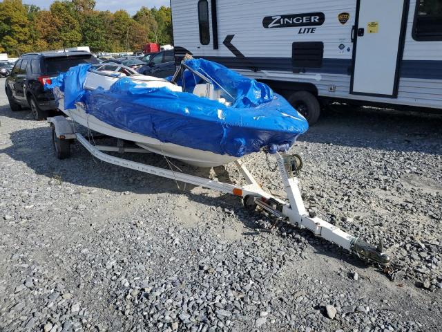  Salvage Bayliner Boat