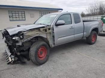  Salvage Toyota Tacoma