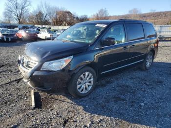  Salvage Volkswagen Routan