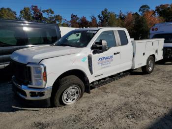  Salvage Ford F-350