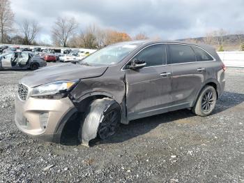  Salvage Kia Sorento