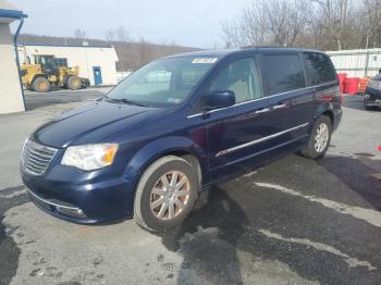  Salvage Chrysler Minivan