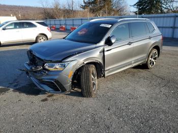  Salvage Volkswagen Tiguan