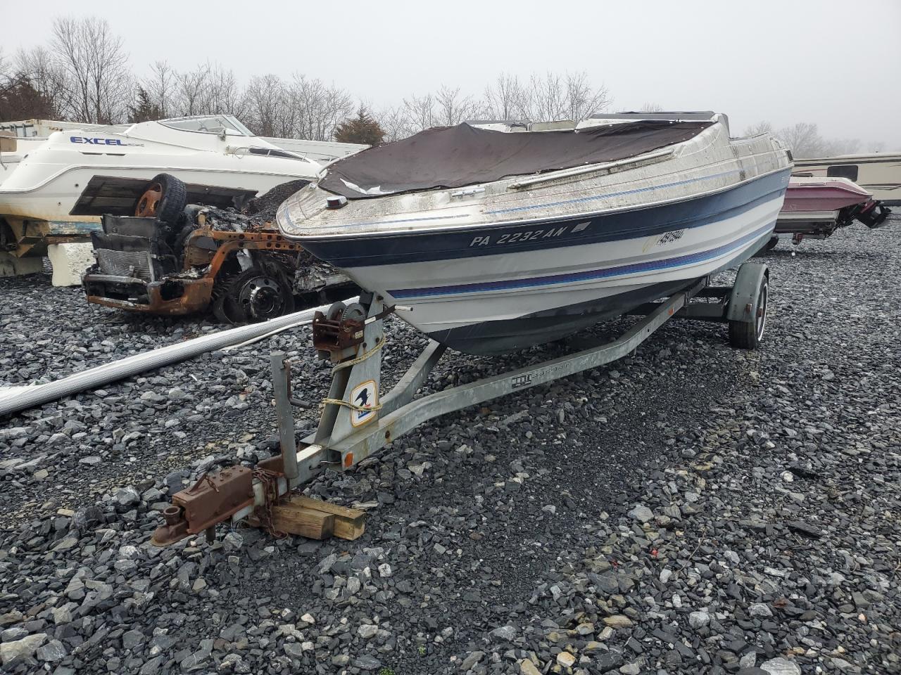 Bayliner Boat Image 4