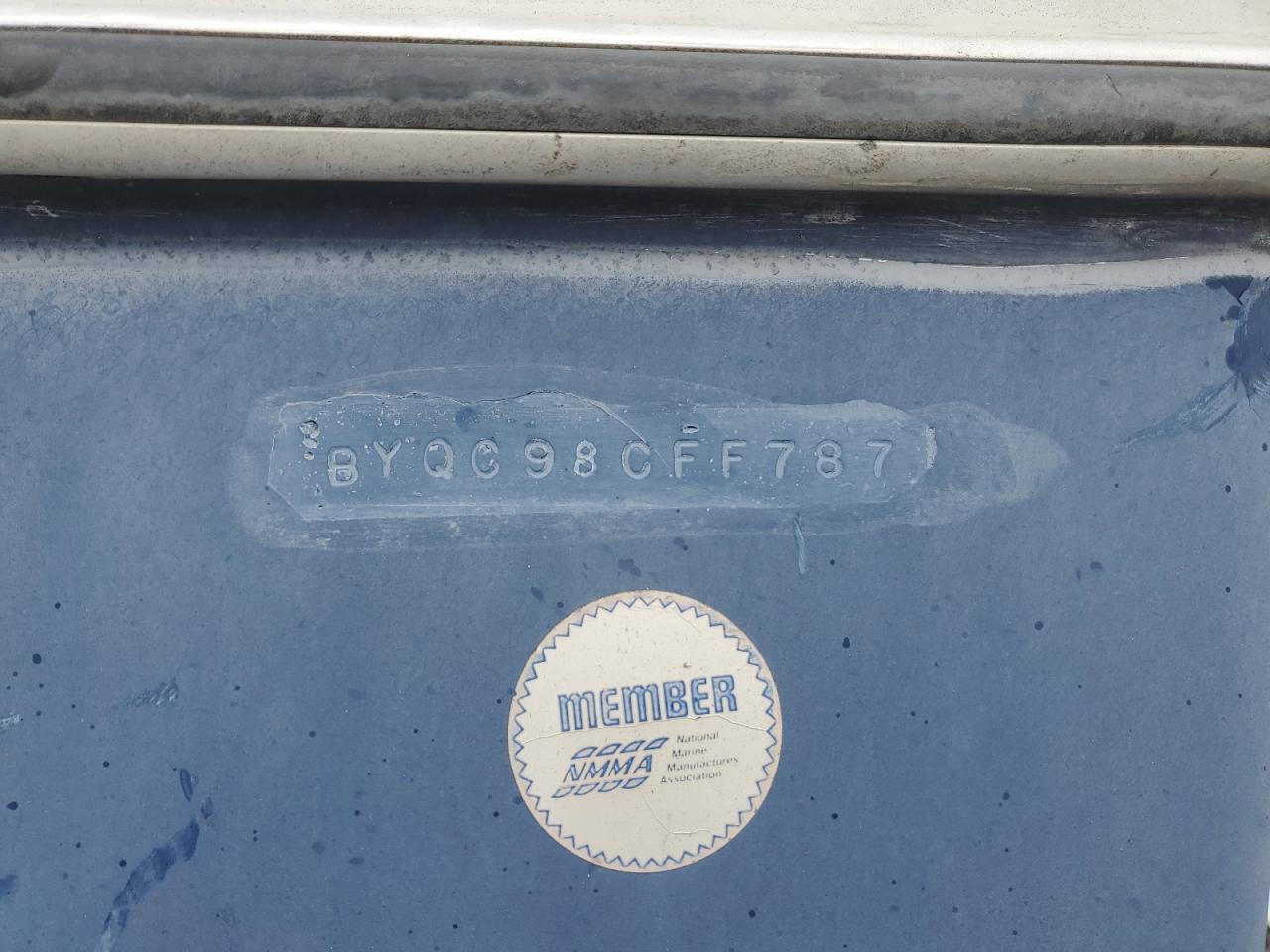 Bayliner Boat Image 9