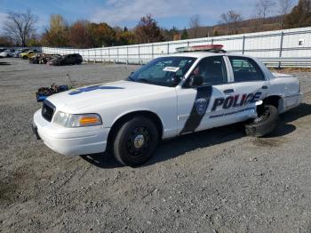  Salvage Ford Crown Vic