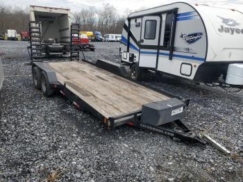  Salvage Gato Trailer