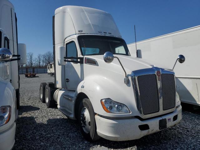  Salvage Kenworth T680