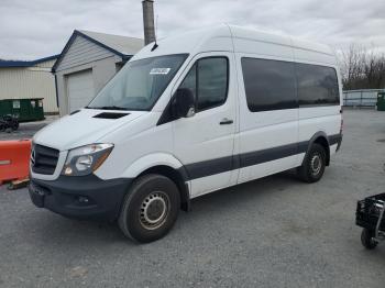  Salvage Mercedes-Benz Sprinter