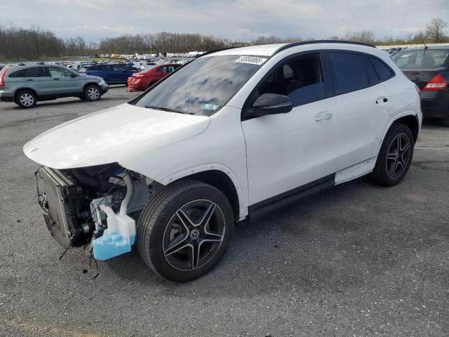  Salvage Mercedes-Benz GLA