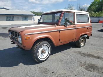  Salvage Ford Bronco