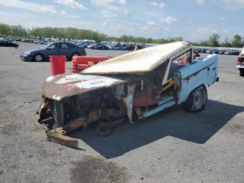  Salvage Ford Bronco