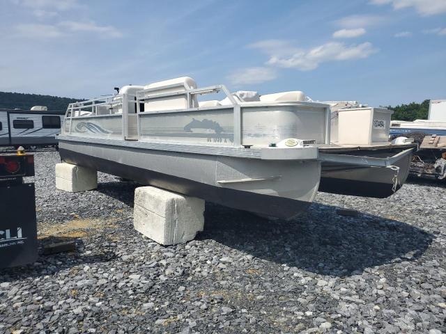  Salvage Other Boat Boat