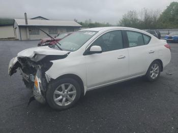  Salvage Nissan Versa