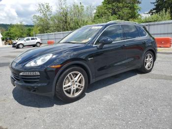  Salvage Porsche Cayenne