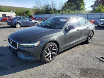  Salvage Volvo S60