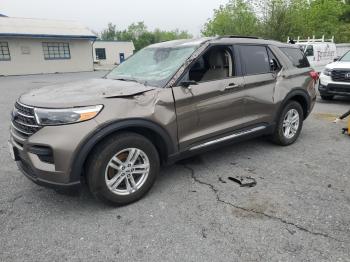  Salvage Ford Explorer