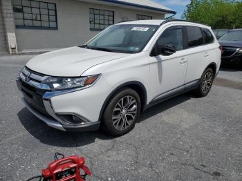  Salvage Mitsubishi Outlander