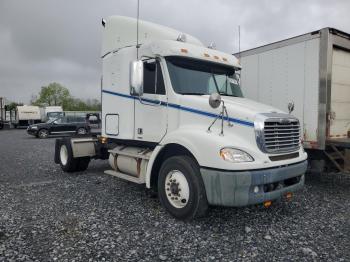  Salvage Freightliner Columbia