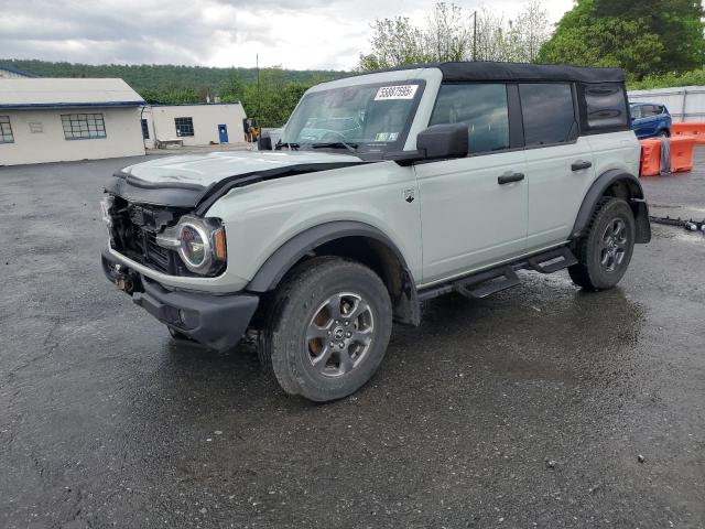  Salvage Ford Bronco