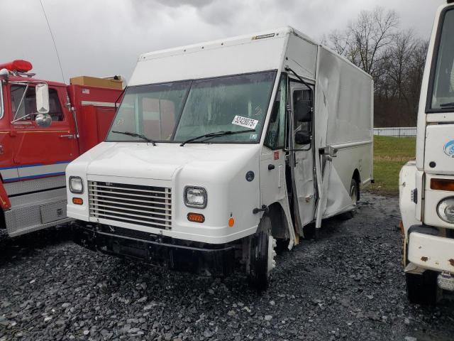  Salvage Freightliner Chassis M