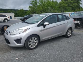  Salvage Ford Fiesta