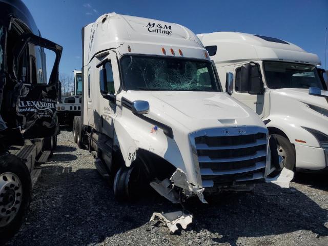  Salvage Freightliner Cascadia