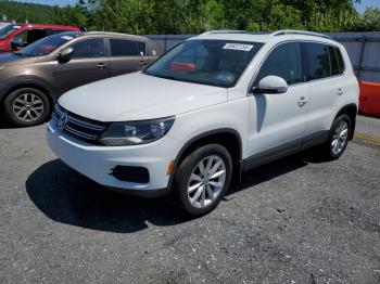  Salvage Volkswagen Tiguan