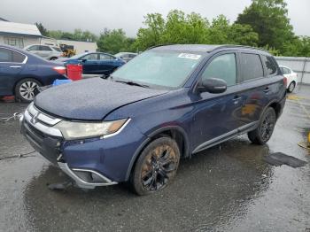  Salvage Mitsubishi Outlander