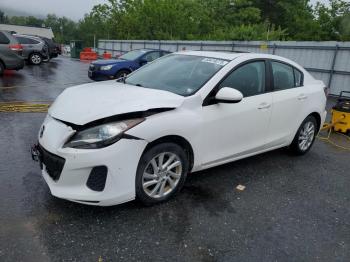 Salvage Mazda 3