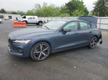  Salvage Volvo S60 Plus