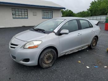  Salvage Toyota Yaris