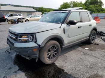  Salvage Ford Bronco