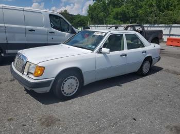  Salvage Mercedes-Benz 300-Class