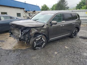 Salvage Kia Telluride