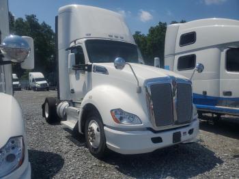  Salvage Kenworth T680