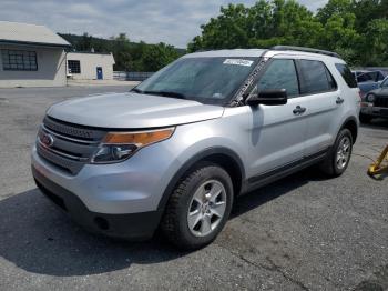  Salvage Ford Explorer