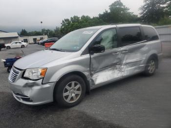  Salvage Chrysler Minivan