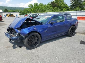  Salvage Ford Mustang