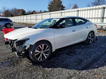  Salvage Nissan Maxima