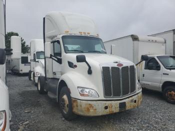  Salvage Peterbilt Tractor 579