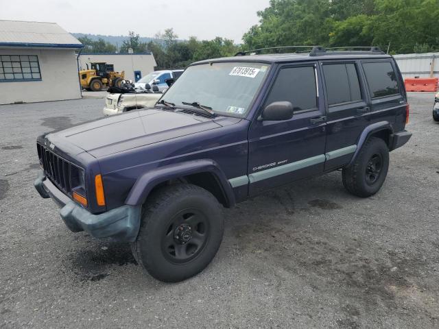  Salvage Jeep Cherokee
