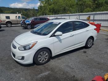  Salvage Hyundai ACCENT