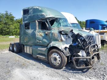  Salvage Volvo New Vnl