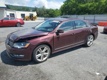  Salvage Volkswagen Passat
