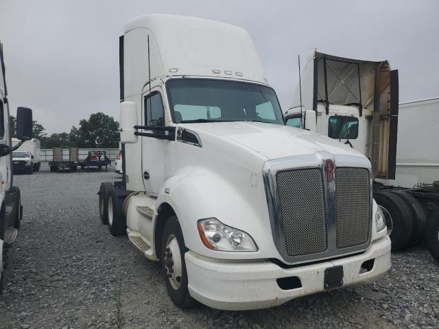  Salvage Kenworth T680