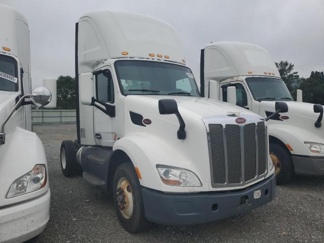  Salvage Peterbilt Tractor 579