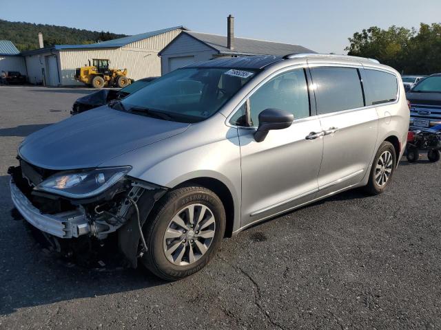  Salvage Chrysler Pacifica